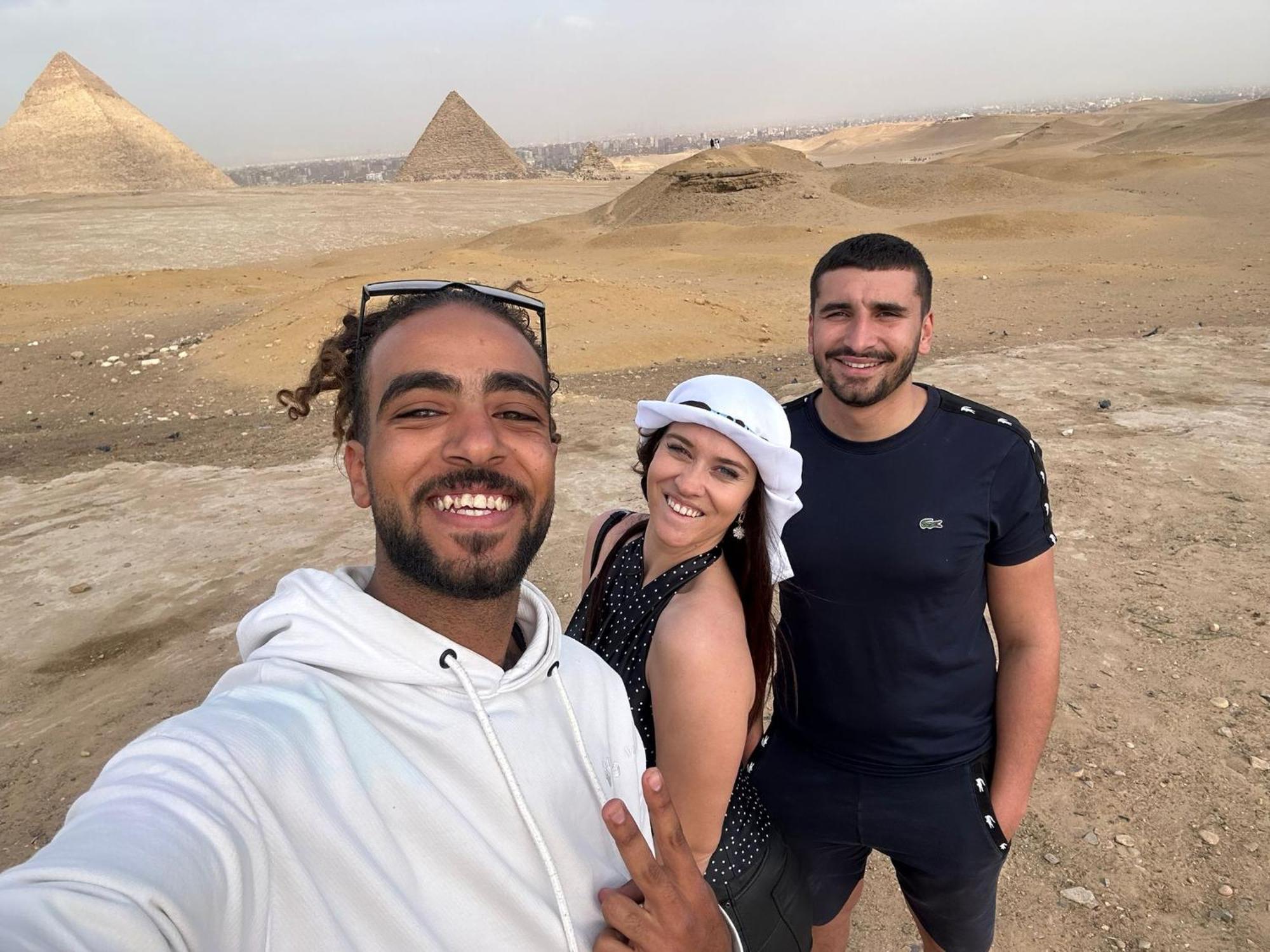 Готель Eagles Pyramids View Kafrat al Jabal Екстер'єр фото
