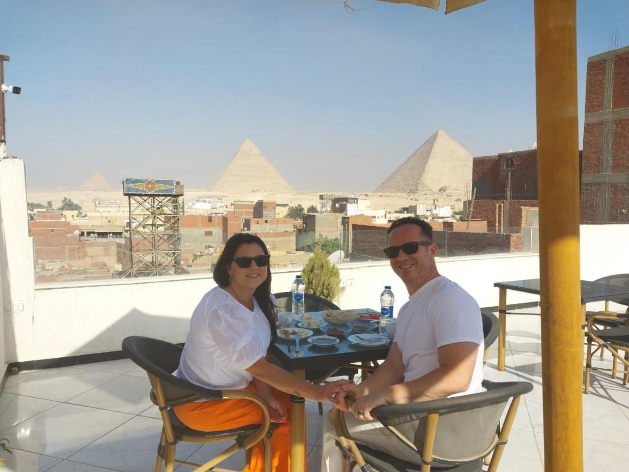 Готель Eagles Pyramids View Kafrat al Jabal Екстер'єр фото